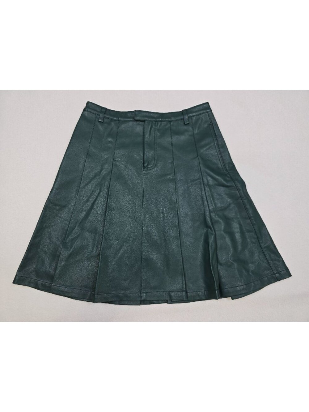 We The Free People Size 0 Green Faux Leather Pleated Mini Skirt Vegan